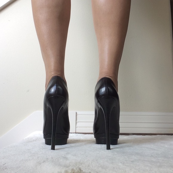 Brian Atwood Black Leather Multicolored Iridescent Platform Stiletto Pumps - Picture 6 of 12